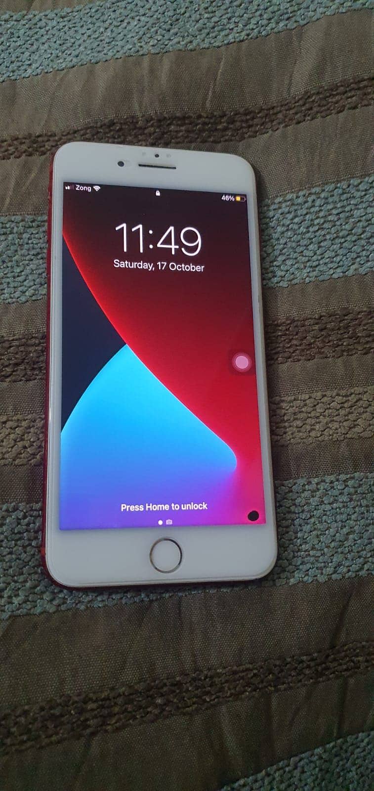 Apple iPhone 7 Plus 0