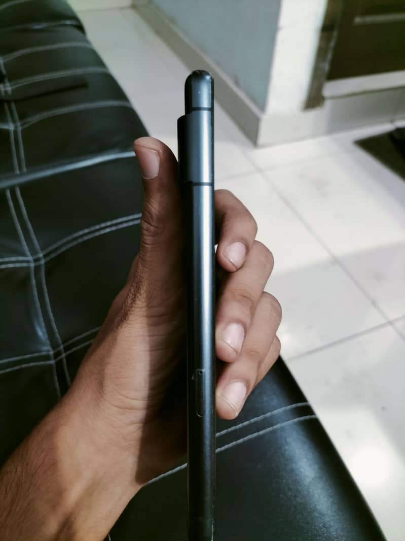 Google Pixel 7 4