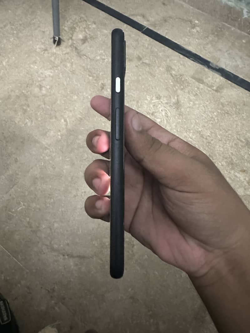 Google Pixel 4 XL 3