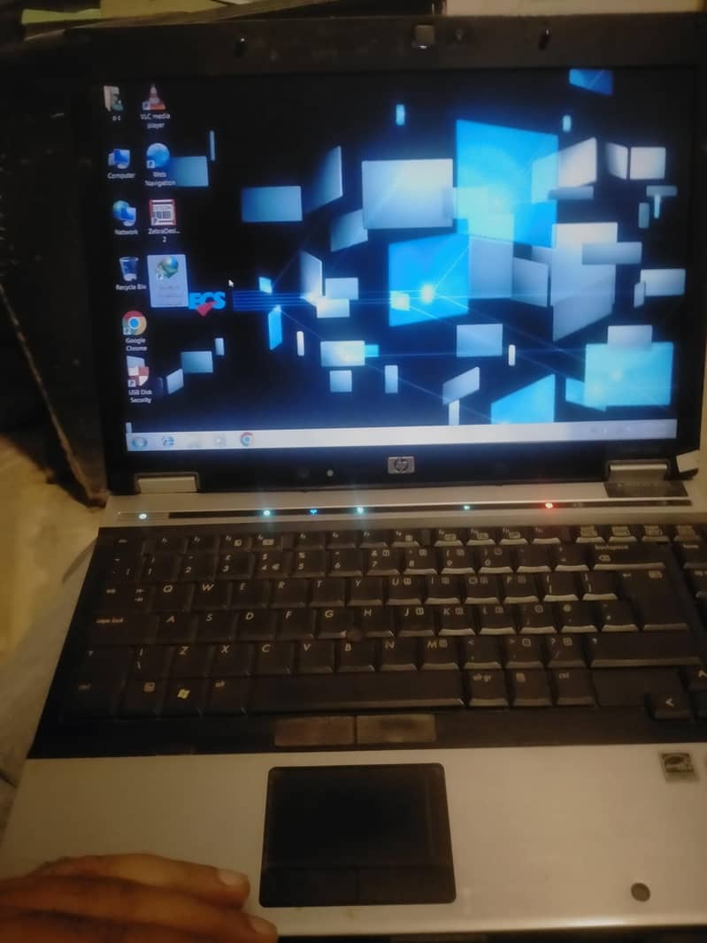 HP LAPTOP 3