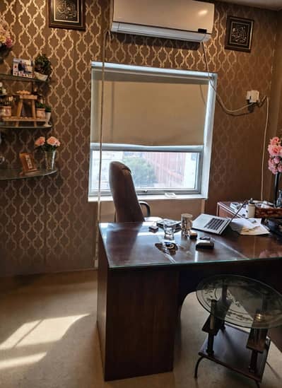 Fully Furnished Office Area 350 Square Feet Available For Rent in MM ALAM Road Gulberg 3 Lahore