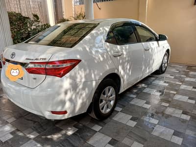 Toyota Corolla Altis 2015 Automatic