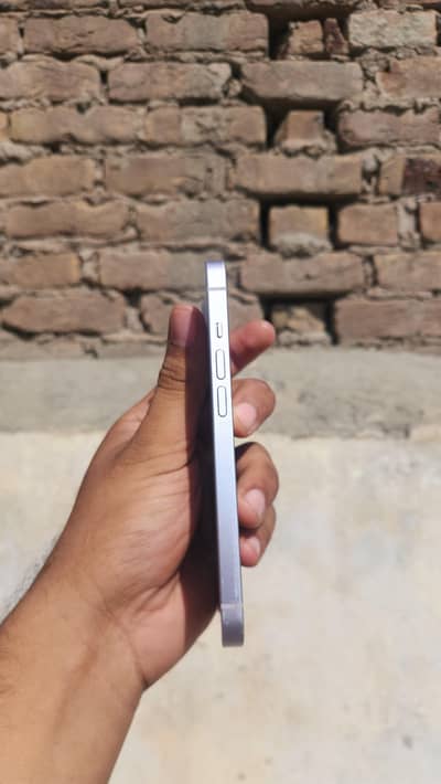 Apple iPhone 14 JV