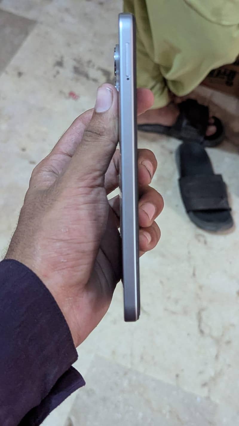 Tecno Spark Go 2 4