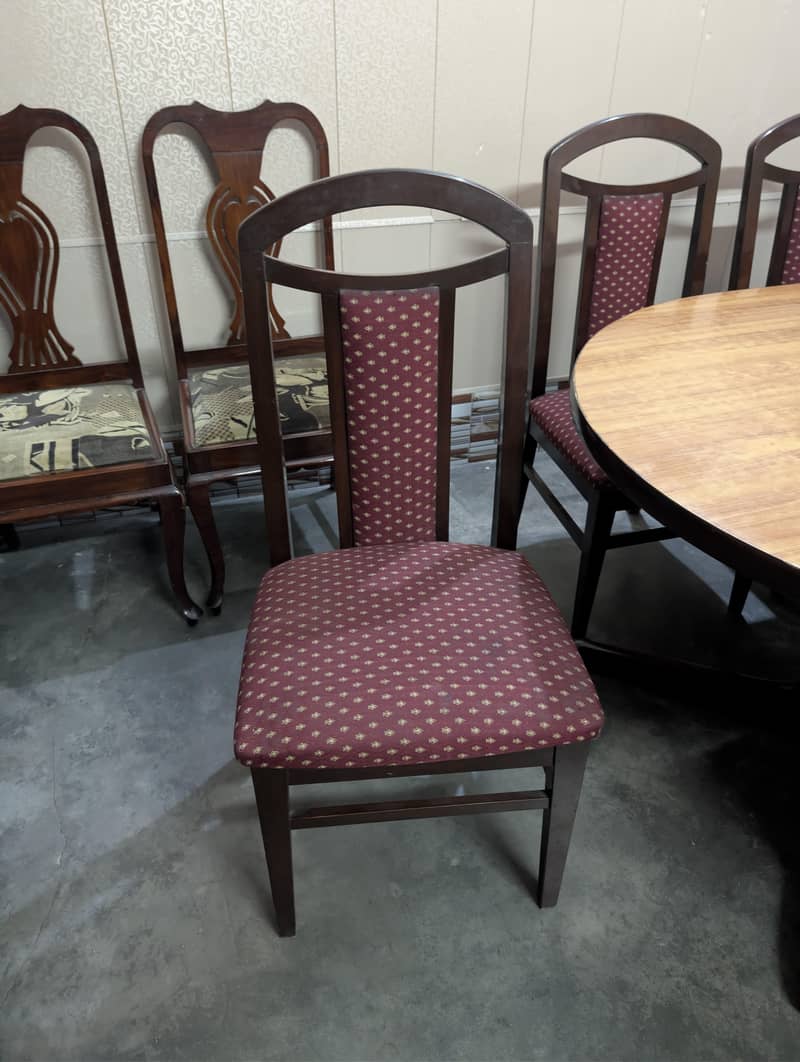 dining table with 8 chairs 2