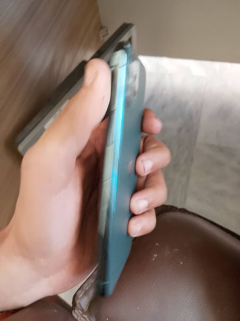 Apple iPhone 11 Pro 3