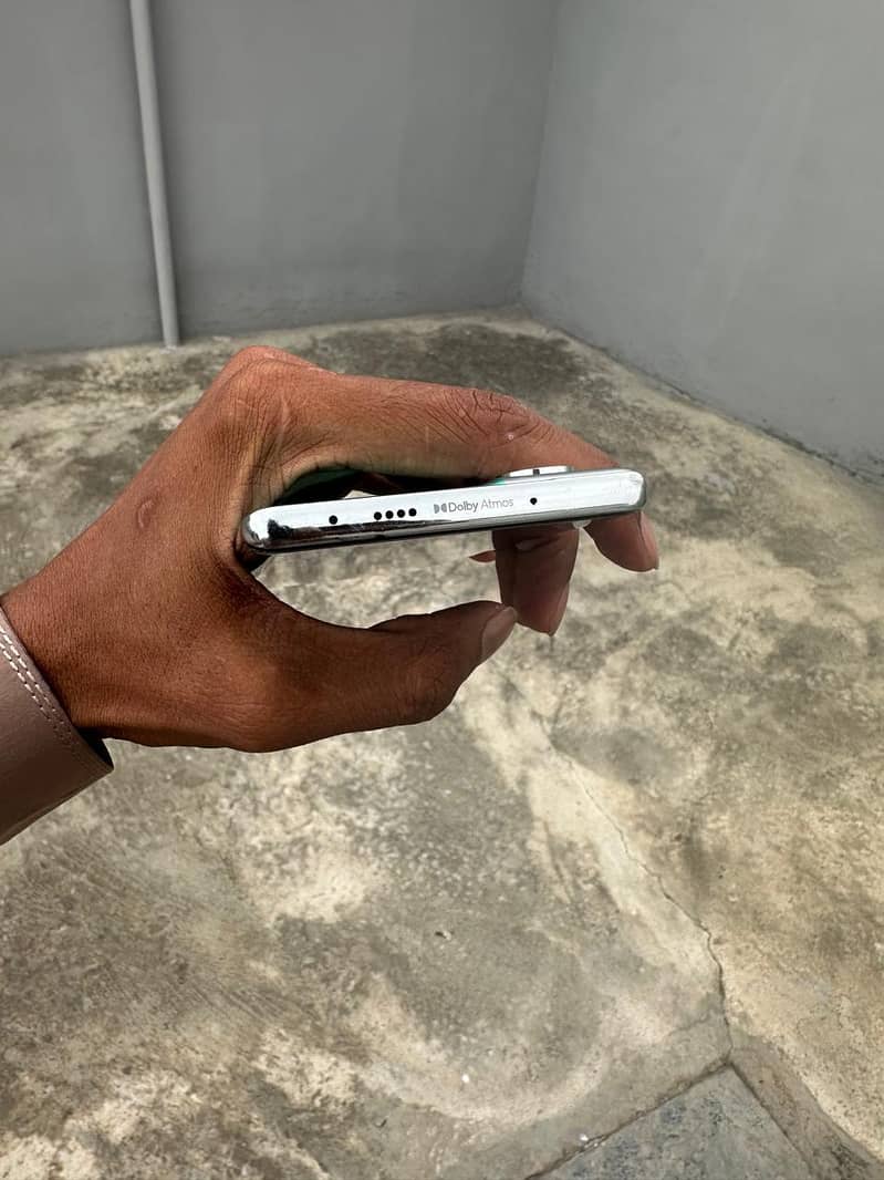 Tecno camon 40 pro 3