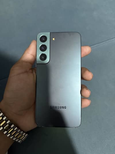 Samsung Mobile S22