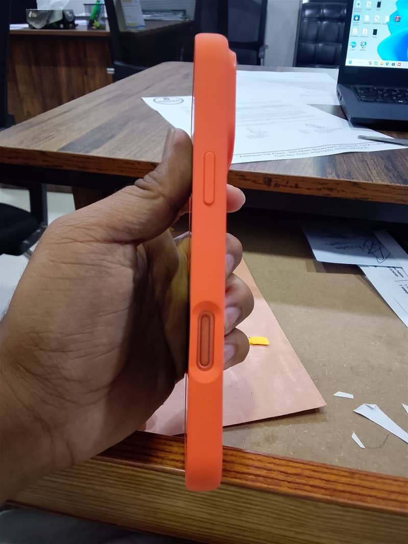 Apple iPhone 17 Pro Max 1