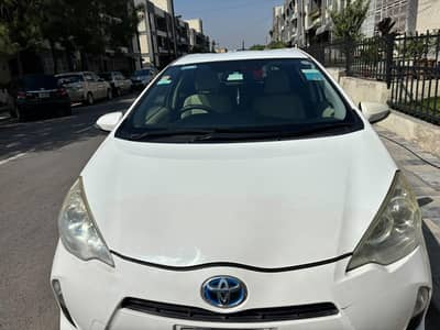 Toyota Aqua 2013