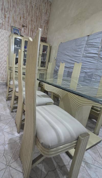 8 seater dinning table