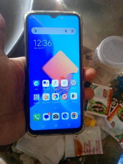 Tecno Spark 8C 4+2 128 no box no charger id card ki copy no open