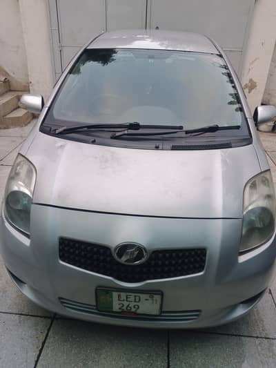 Toyota Vitz 2007