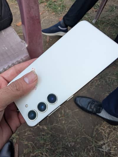 Samsung Mobile S23