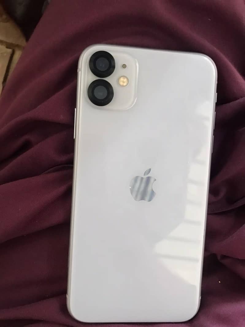 Apple iPhone 11 5