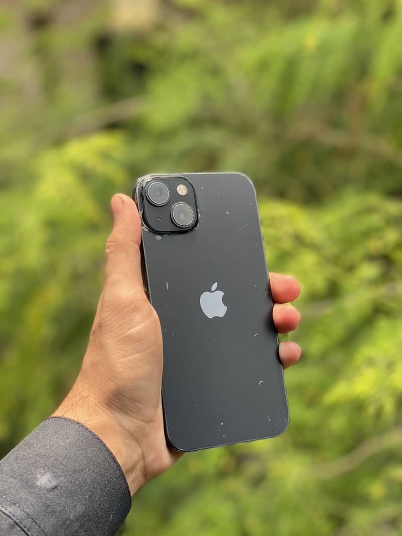 IPhone 13 0