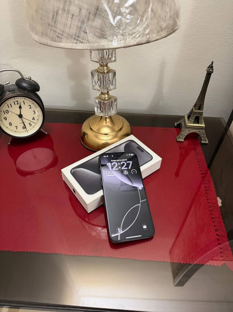 Apple iPhone 15 Pro Max 4