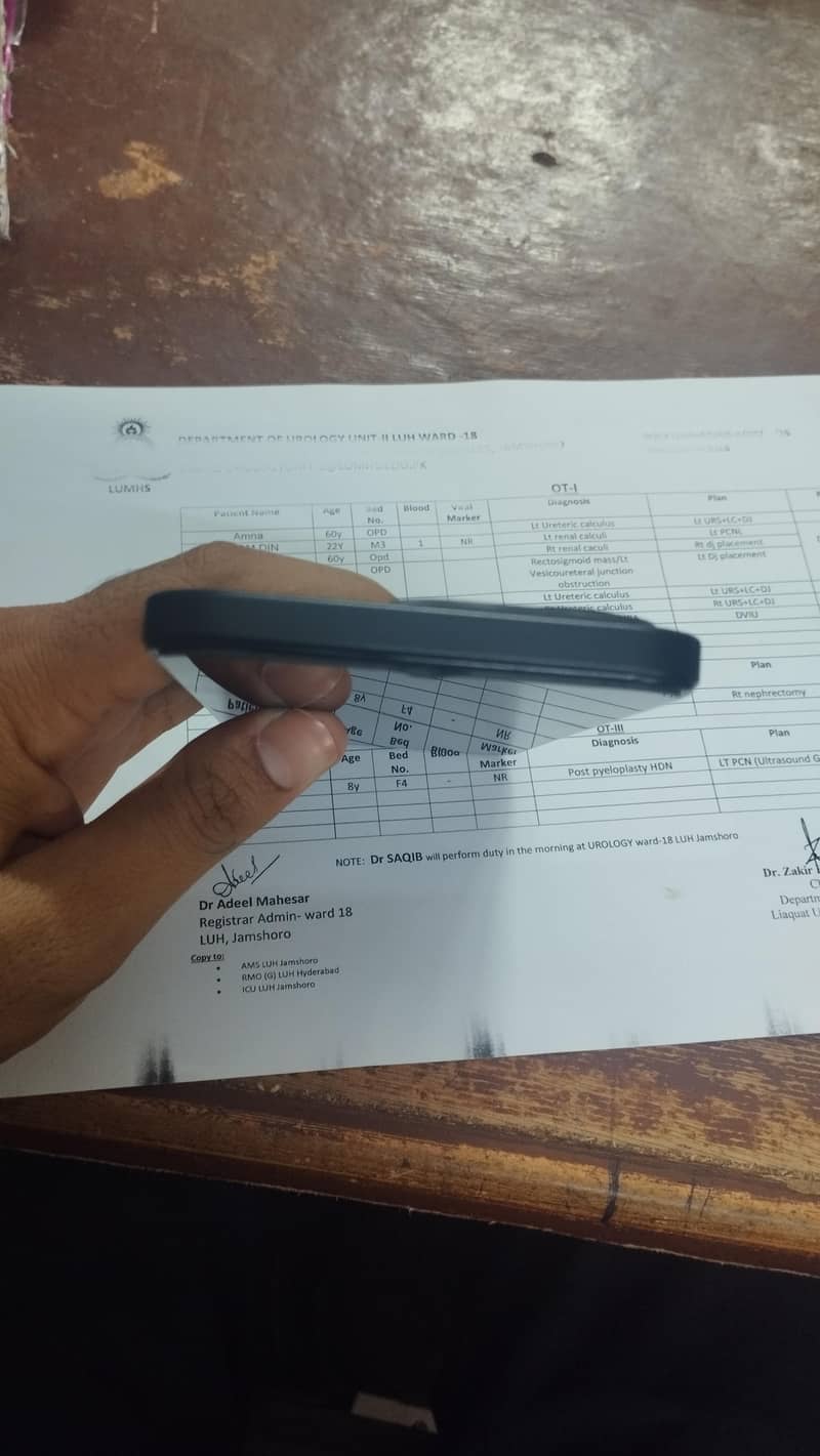 Xiaomi 15 4
