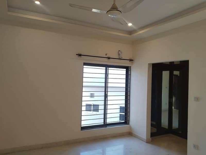 7 Marla Upper Portion For Rent 5