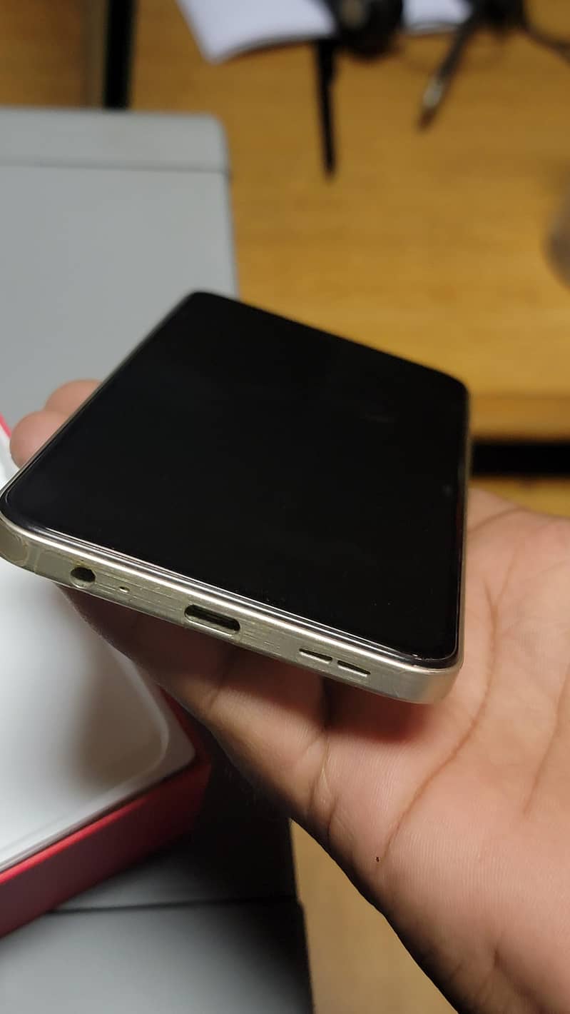 Itel s25 6