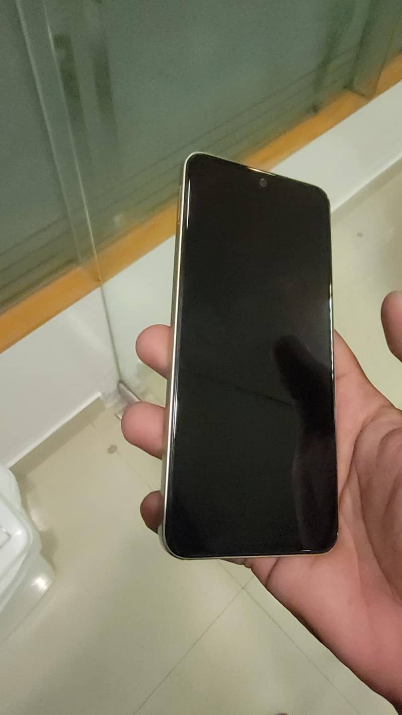 Itel s25 8