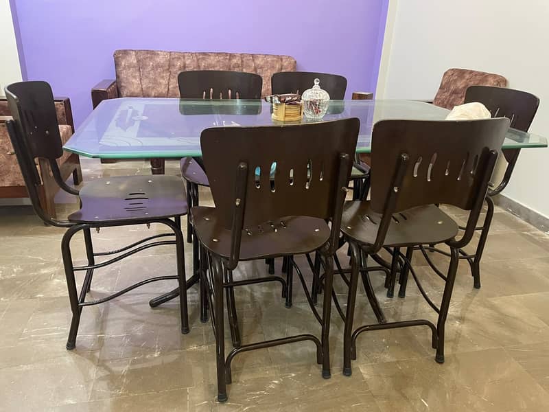 GLASS DINING TABLE 4