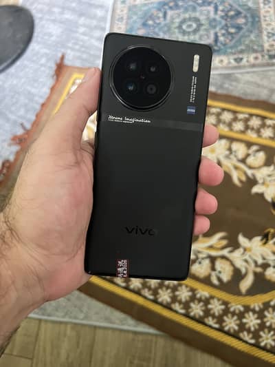 Vivo X90s professional photography phone.