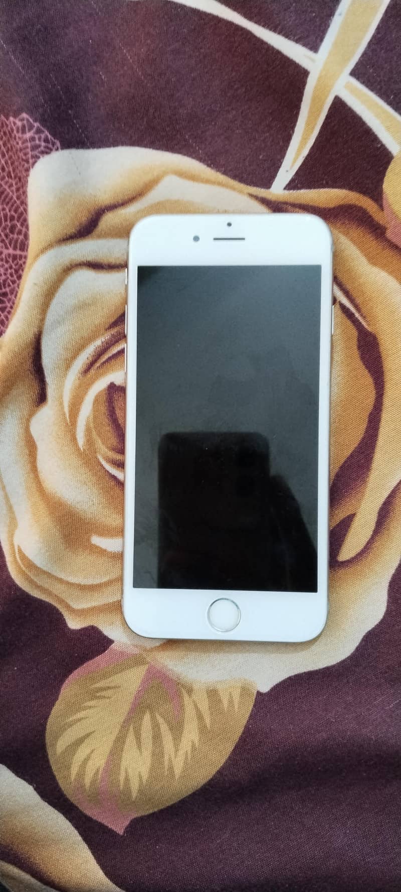 Apple iPhone 6S 1