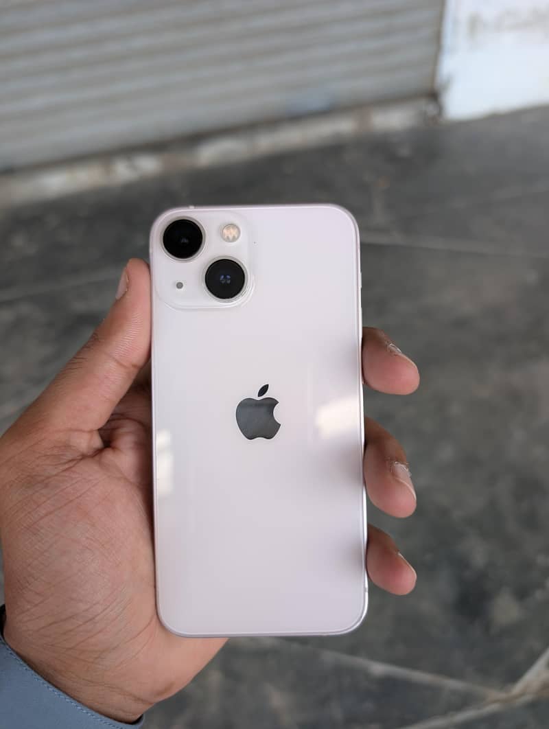 Apple iPhone 13 mini 5