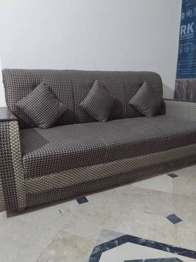 5 Seater Sofa Set, wooden