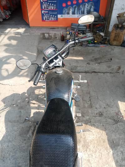 Dhomm 2009 full 10/10 condition family use serious logg contact me