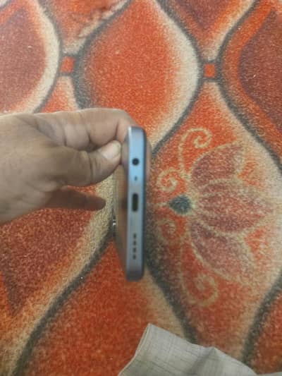 Realme Note 60