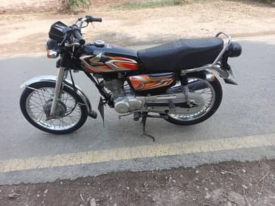 2022 model 125