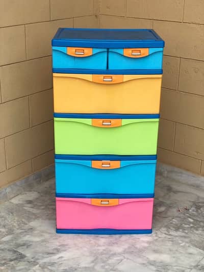 *USED ORGANIZER IN A REALLY GOOD CONDITION*
