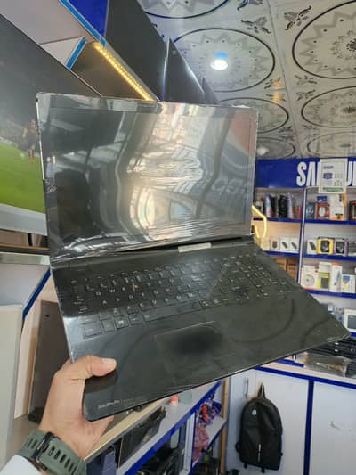Toshiba (satellite pro r50-b-12u)