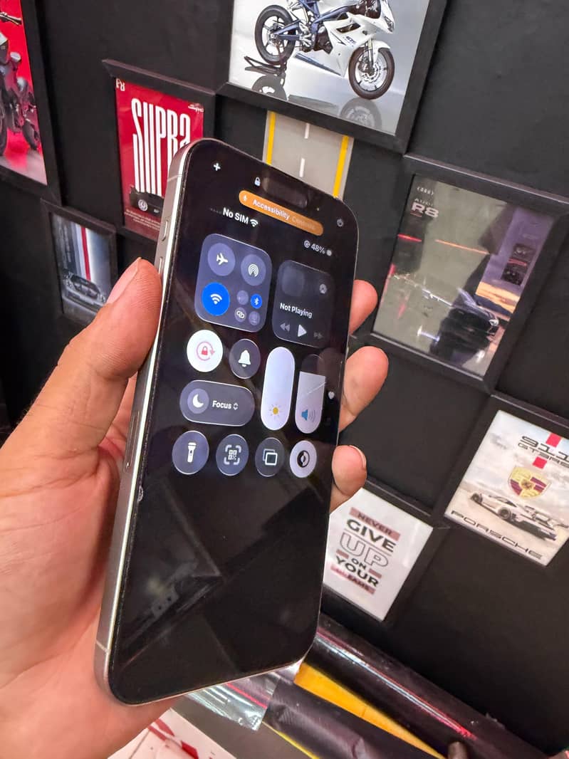 Apple iPhone 15 Pro Max 12