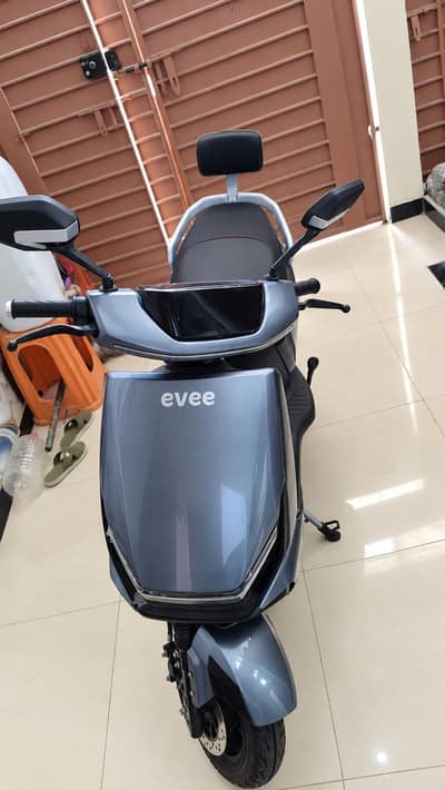 Evee Gen-Z Electric Scooter – Graphene Battery
