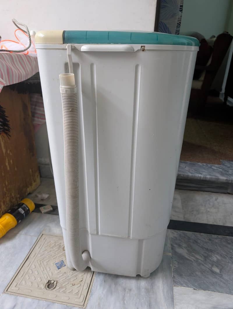 Spin dryer (Haier) 2