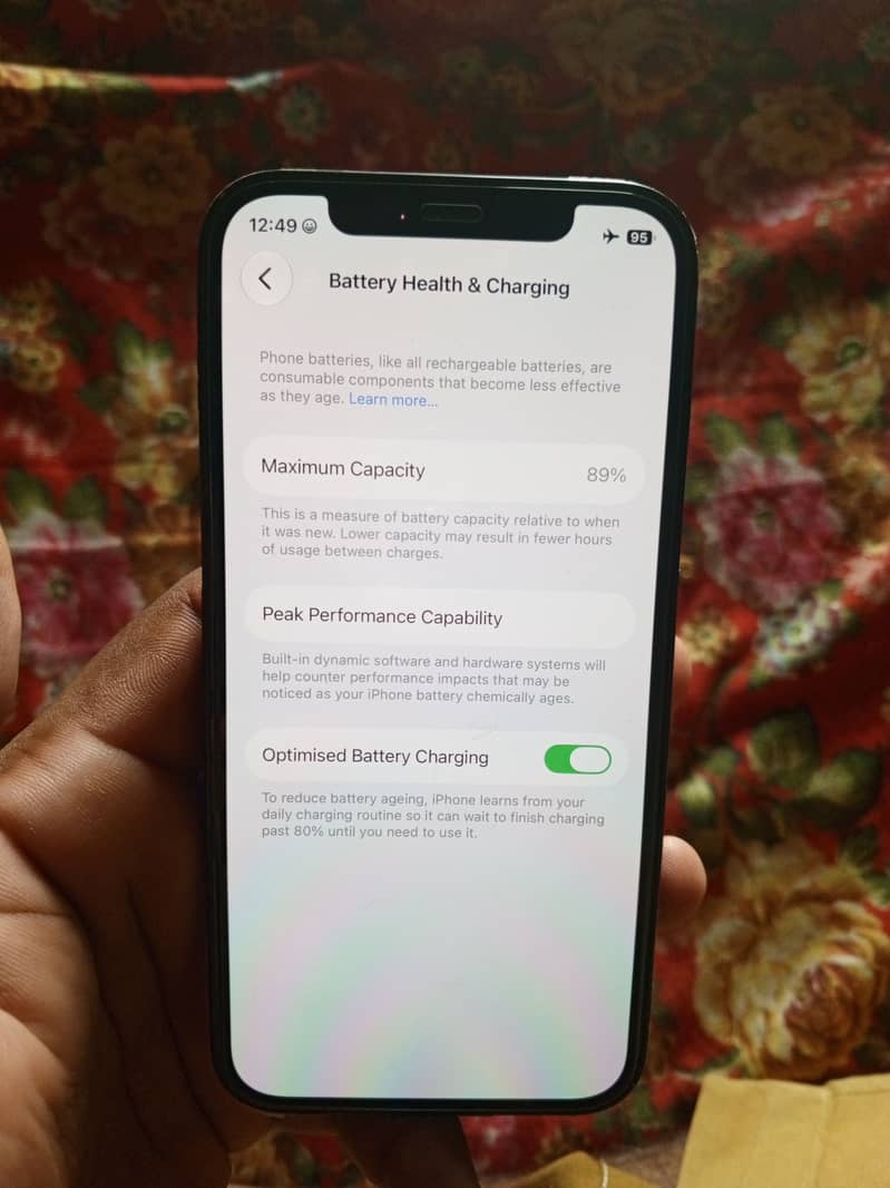Apple iPhone 12 0
