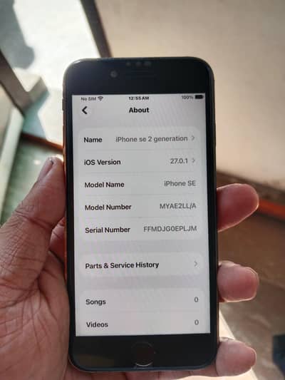 Apple iPhone SE