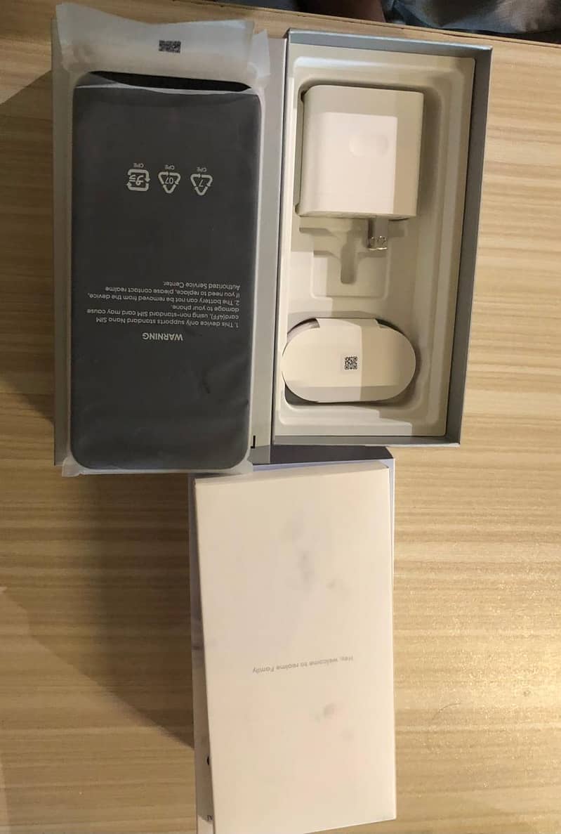 Realme 16 1