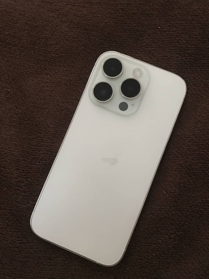 Apple iPhone 14 Pro 0