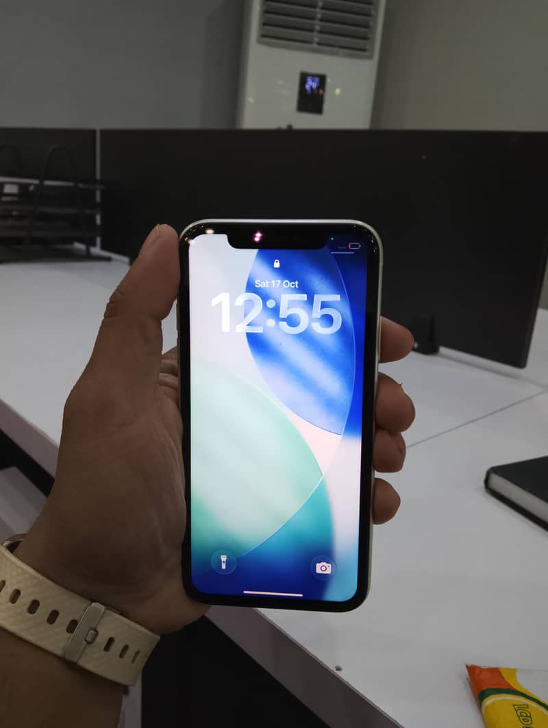 Apple iPhone 11 1