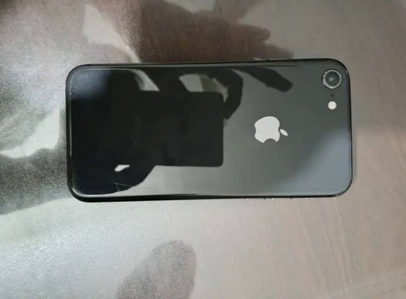 Apple iPhone 8 0