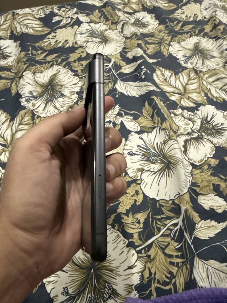 Google Pixel 8 3