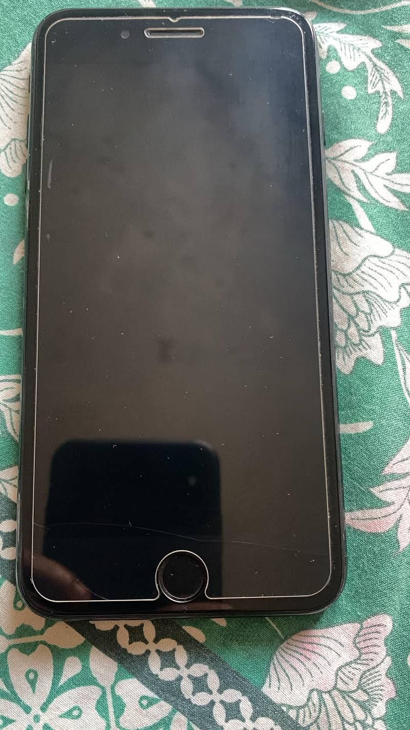 Apple iPhone 7 Plus 4