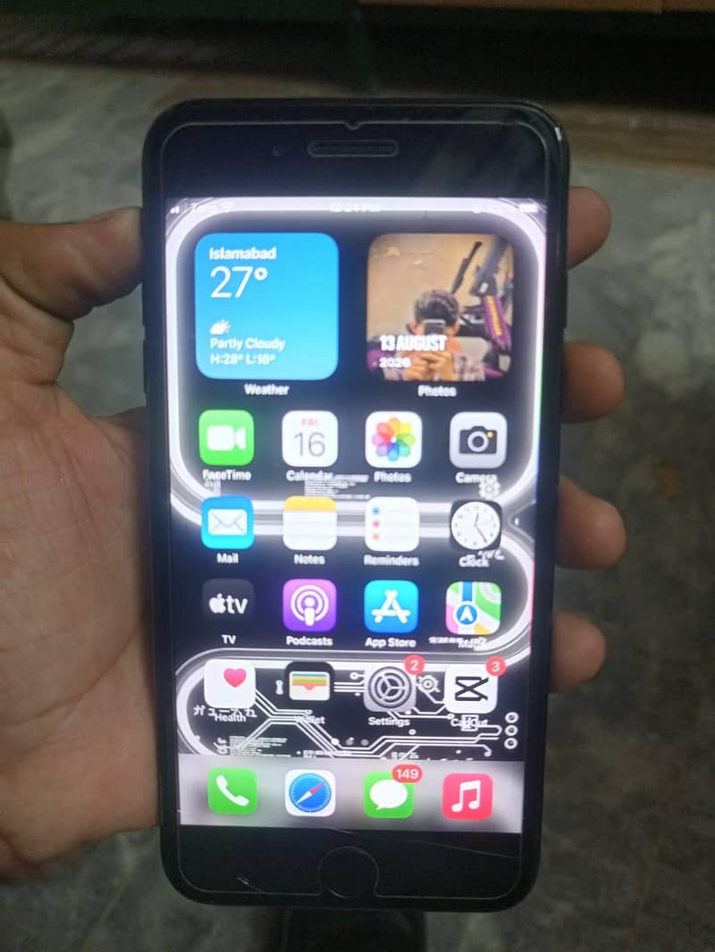 Apple iPhone 7 Plus 6