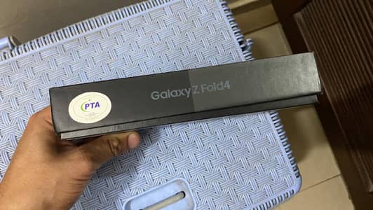 Samsung Mobile Z Fold 4