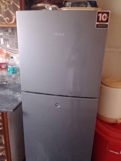 I'm selling my refrigerator only 2.5 months used