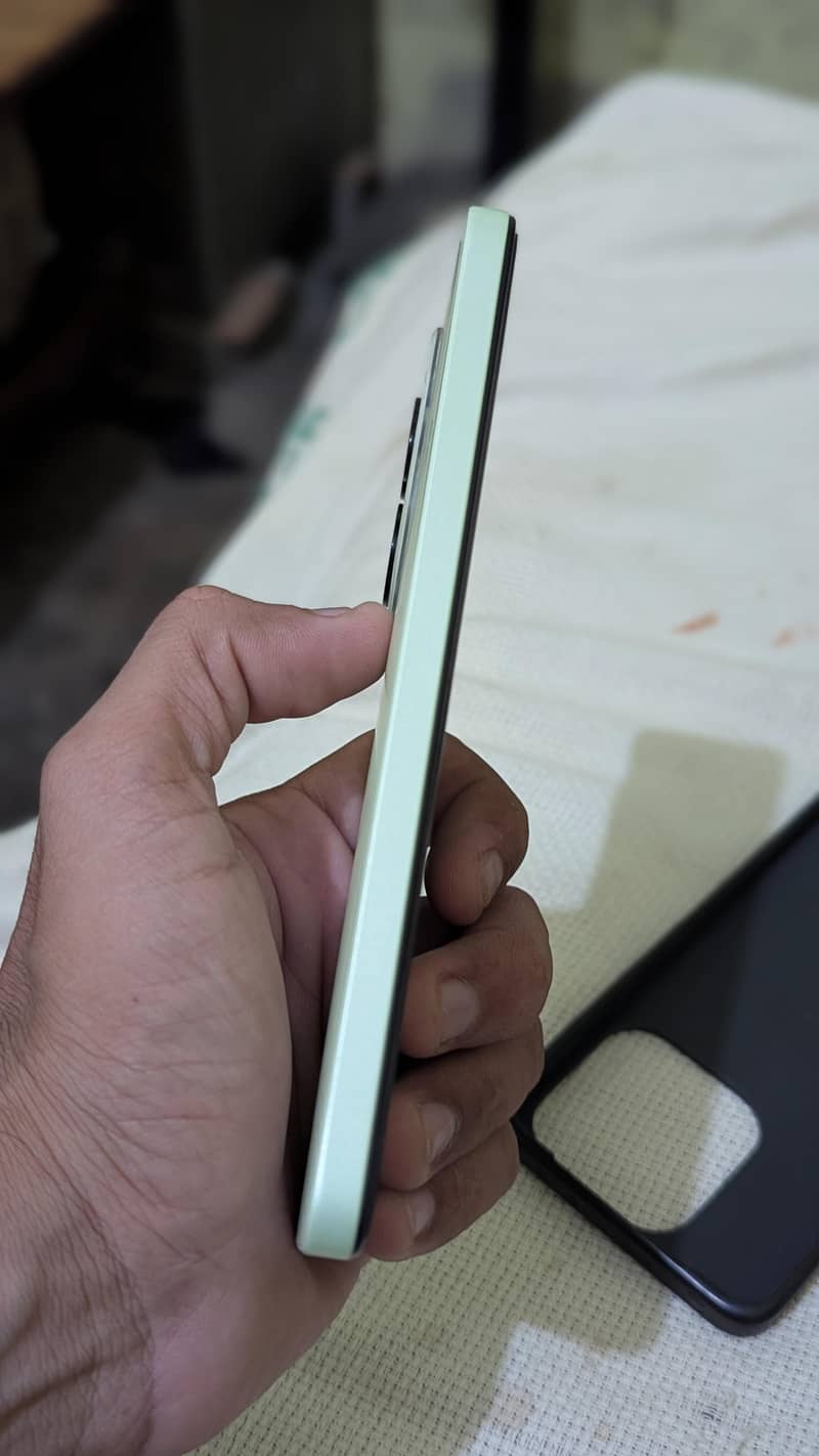 Xiaomi Redmi Note 14 3